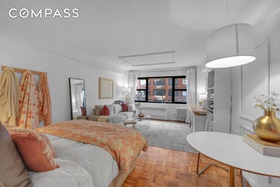 /international/us/335-east-51st-street-new-york-ny-110108548497/