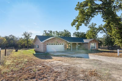 /international/us/139-fm-696-elgin-tx-110103150174/