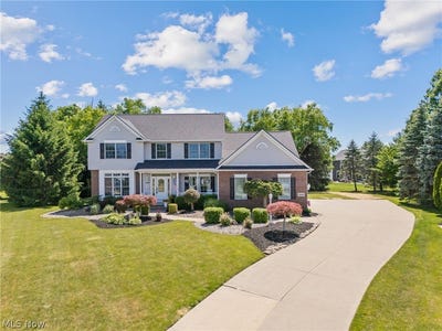 /international/us/4448-red-panda-circle-nw-massillon-oh-110109038563/