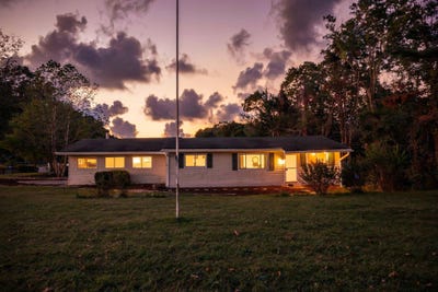 /international/us/2402-corral-road-signal-mountain-tn-110120081582/