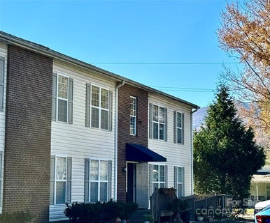 /international/us/237-camelot-drive-waynesville-nc-110103254587/