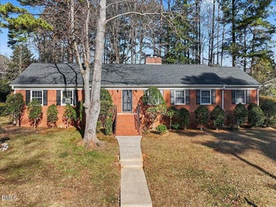 /international/us/1006-cuscowilla-cary-nc-110104331355/