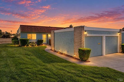 /international/us/630-yellowstone-drive-vacaville-ca-110110278661/