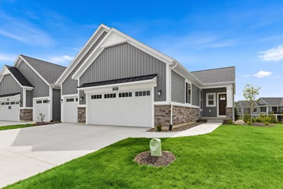 /international/us/2551-ravines-trail-drive-sw-byron-center-mi-110104192142/