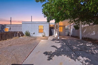 /international/us/123-merlida-court-sw-albuquerque-nm-110108408321/