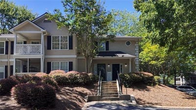 /international/us/904-peachtree-forest-terrace-peachtree-corners-ga-110119986811/