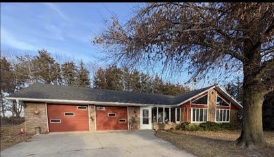 /international/us/55501-832-rd-madison-ne-110105294236/