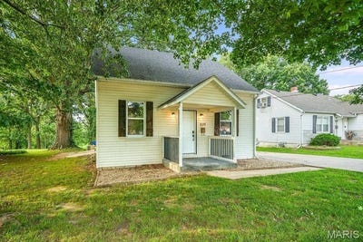 /international/us/829-w-bottom-avenue-columbia-il-110108665262/
