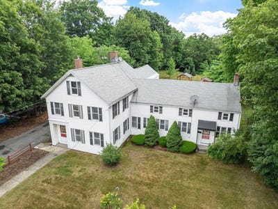 /international/us/237-239-west-st-leominster-ma-110100723971/