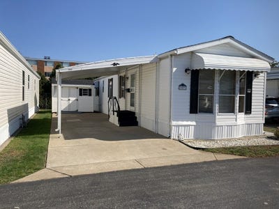 /international/us/907-douglas-drive-erie-pa-110097082793/