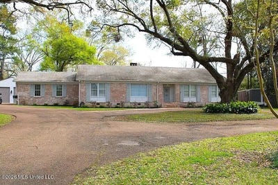/international/us/101-sgt-prentiss-drive-natchez-ms-110106949091/