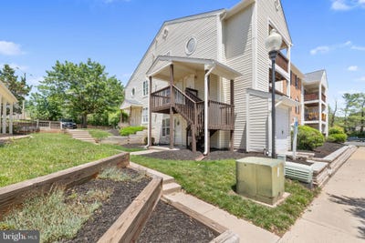 /international/us/9393-scarlet-oak-drive-manassas-va-110108393356/