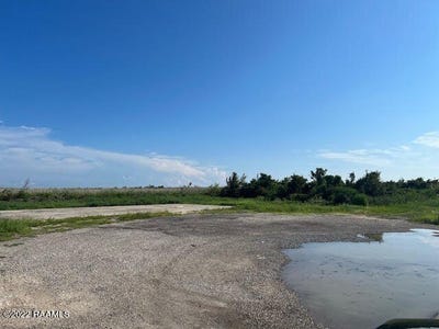 /international/us/highway-1-lot-g-grand-isle-la-110105416997/