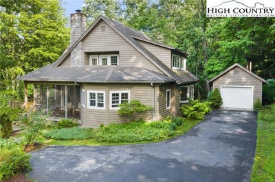 /international/us/627-seven-oaks-road-boone-nc-110101476444/?lang=es