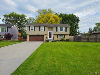 /international/us/11-joel-drive-depew-ny-110108605376/