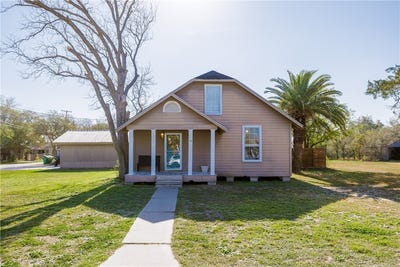 /international/us/901-s-eugenia-street-orange-grove-tx-110106073007/