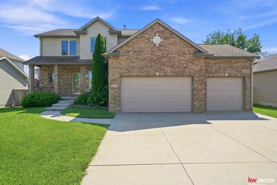 /international/us/8941-garland-street-lincoln-ne-110109944918/