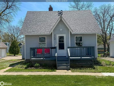 /international/us/309-5th-avenue-s-clear-lake-ia-110107751650/