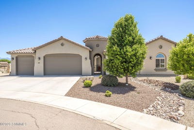 /international/us/391-red-cap-court-las-cruces-nm-110107399827/