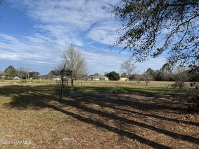 /international/us/lincoln-road-ville-platte-la-110104993728/