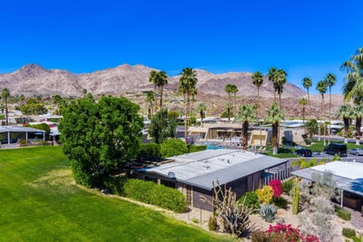 /international/us/49305-highway-74-palm-desert-ca-110106539000/