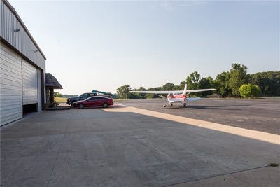 /international/us/1051-peterson-avenue-decatur-ar-110104486808/