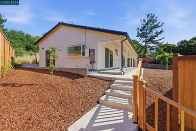/international/us/3196-rohrer-drive-lafayette-ca-110108280815/