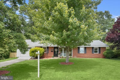/international/us/7422-axton-street-springfield-va-110108879743/