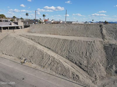 /international/us/3118-maverick-dr-lake-havasu-city-az-110090863625/
