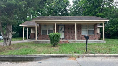 /international/us/230-s-colorado-street-greenville-ms-110108966678/