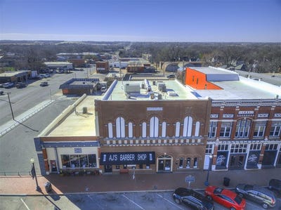 /international/us/107-w-harrison-avenue-guthrie-ok-110120621429/