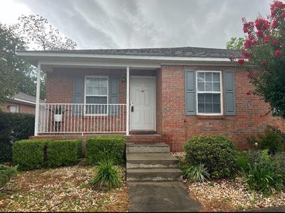 /international/us/3-taylor-place-troy-al-110100882252/