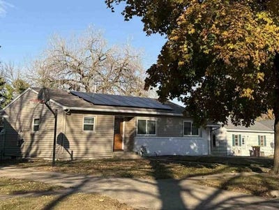 /international/us/518-e-2nd-st-n-truman-mn-110105091418/