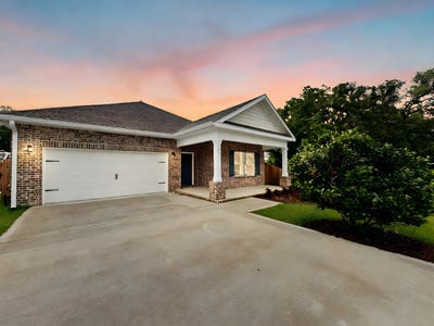 /international/us/1010-judith-avenue-niceville-fl-110101053995/