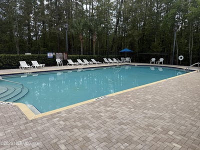 /international/us/7920-merrill-road-jacksonville-fl-110107924990/