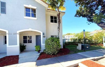 /international/us/2914-se-15th-ter-homestead-fl-110107612085/