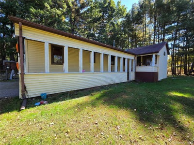/international/us/110-foss-lane-huguenot-ny-110109789993/