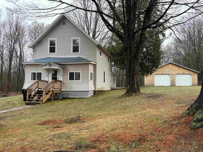 /international/us/669-county-route-5-dickinson-center-ny-110107348766/