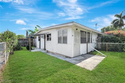 /international/us/72-74-cypress-street-north-fort-myers-fl-110100122513/?lang=en