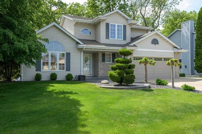 /international/us/601-lexington-boulevard-fort-atkinson-wi-110108194433/
