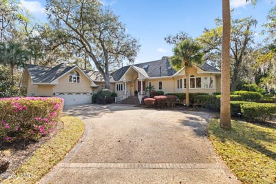 /international/us/351-long-cove-drive-hilton-head-island-sc-110106568670/