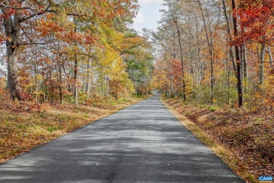 /international/us/coles-rolling-rd-lot-3-scottsville-va-110119367191/