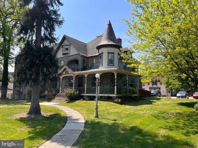 /international/us/192-n-lansdowne-avenue-lansdowne-pa-110107607960/