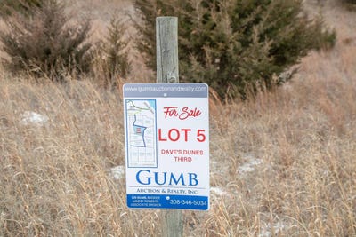 /international/us/lot-5-dave-s-dunes-3rd-burwell-ne-110097351238/?lang=en