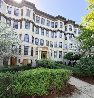 /international/us/5-braemore-rd-boston-ma-110108177652/