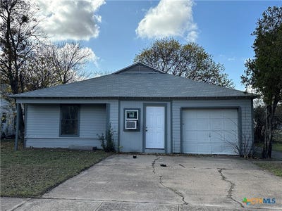 /international/us/1802-alamo-avenue-killeen-tx-110096329004/