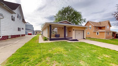 /international/us/11-n-washington-st-remsen-ia-110107687404/