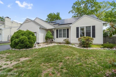 /international/us/385-mermaid-drive-manahawkin-nj-110099804120/