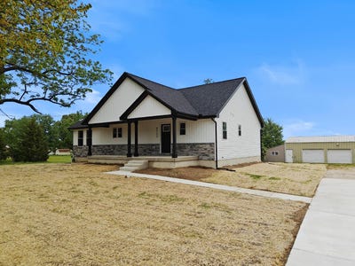 /international/us/2717-kerlikowske-road-benton-harbor-mi-110108964037/