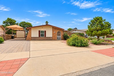 /international/us/1708-dean-martin-drive-el-paso-tx-110120028814/